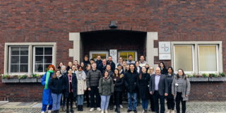 BCI Studierende auf dem Gelände der Bayer AG in Bergkamen